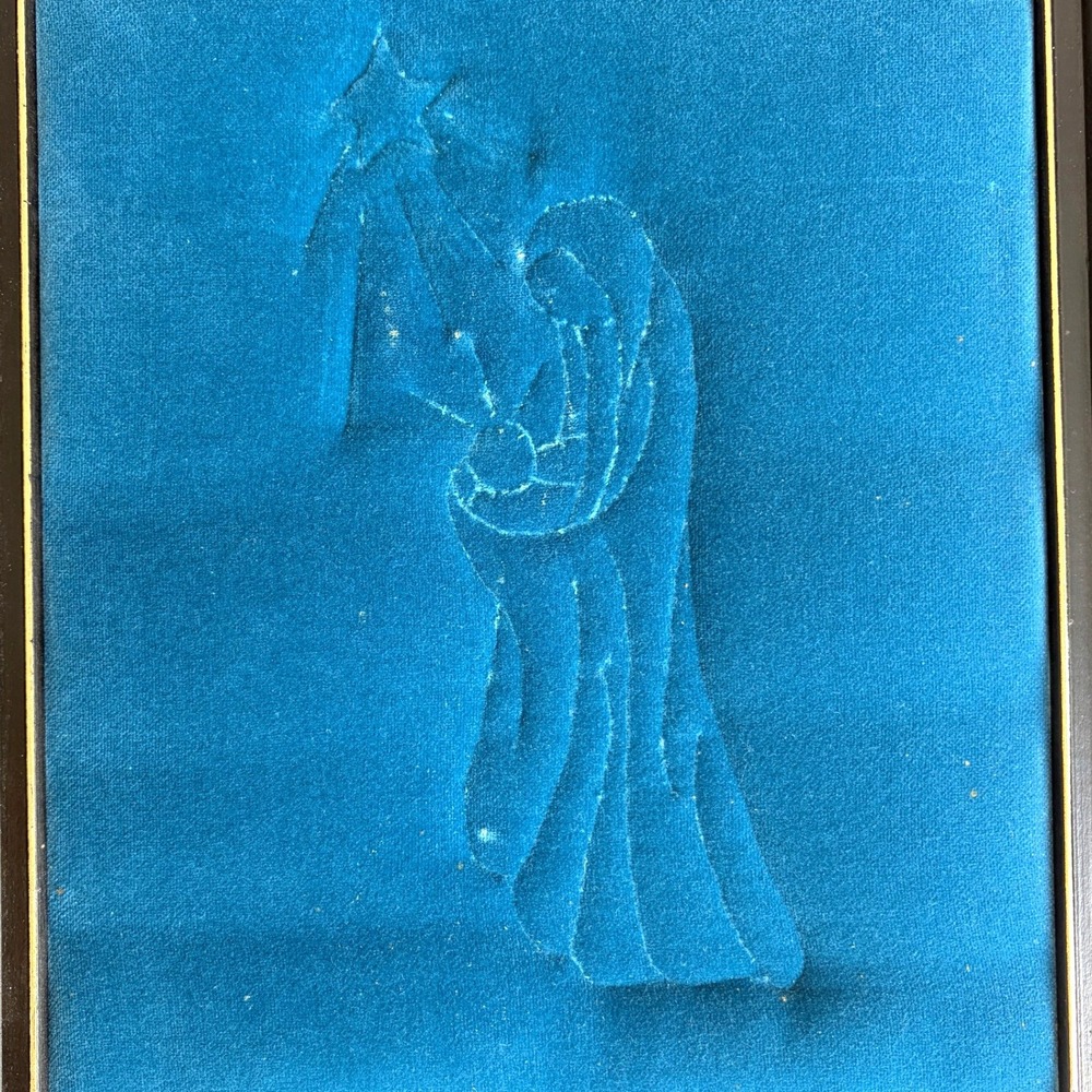 Vintage Embossed Blue Velvet Nativity Art Mary Jesus Star Bethlehem Framed 12x15 - Picture 5 of 9